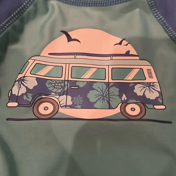 UV Skinz Short Sleeve Rashguard 3T - Picture 2 of 3